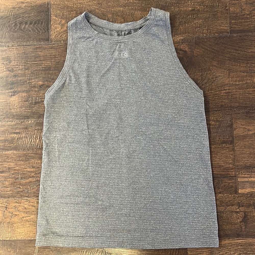 Fleo tank size small